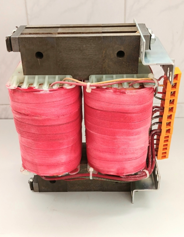 HODDE μετασχηματιστής 220V